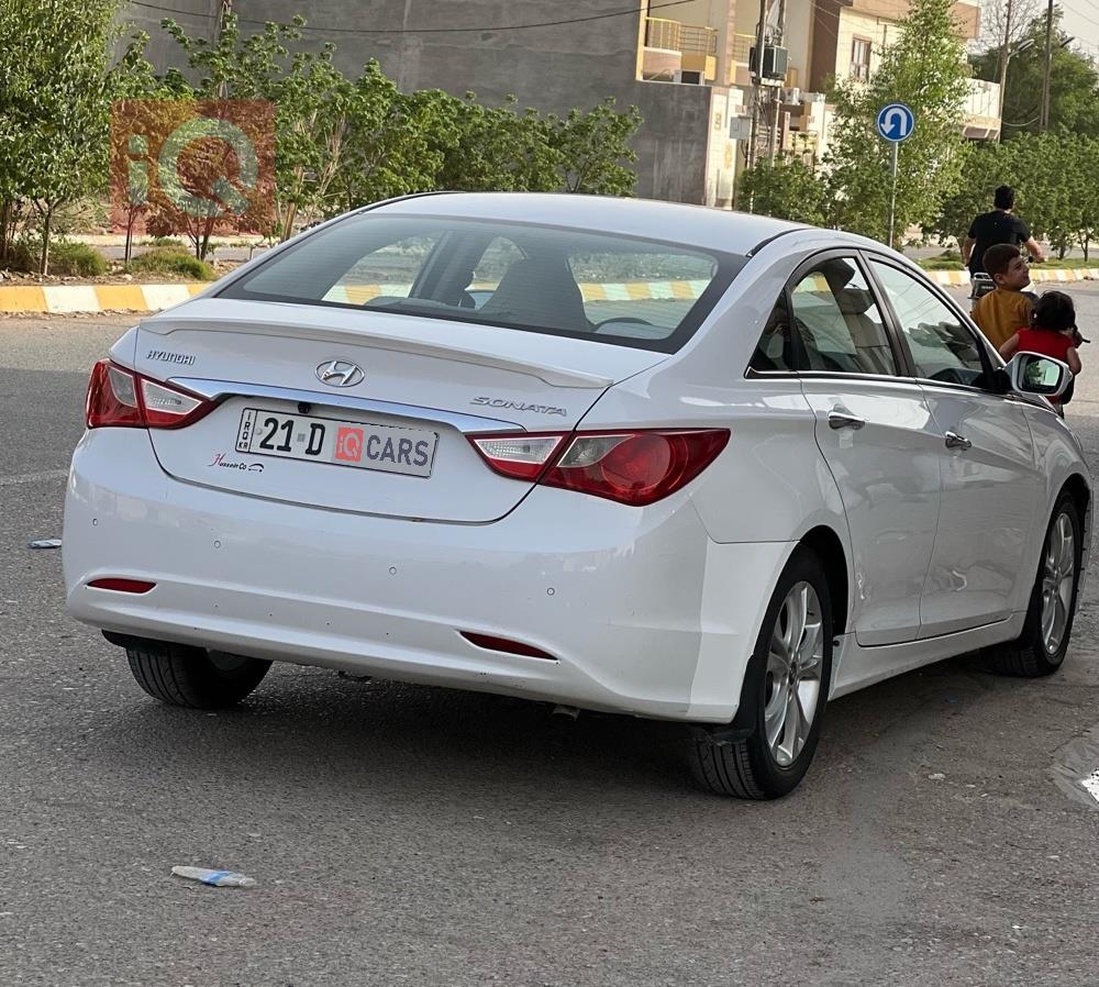 هیۆندای سۆناتا